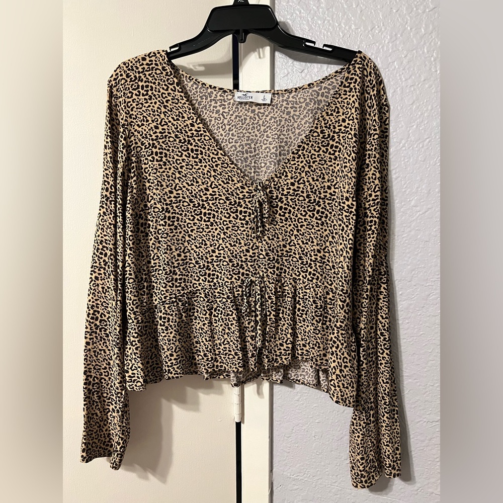 Hollister blouse
